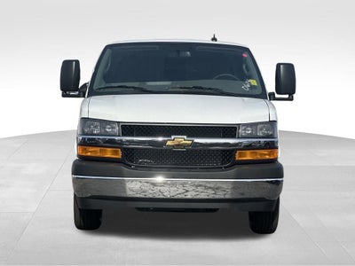 2026 Chevrolet Express Cutaway 3500 1WT