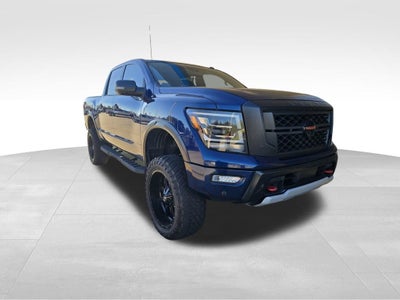 2021 Nissan TITAN Crew Cab PRO-4X 4x4