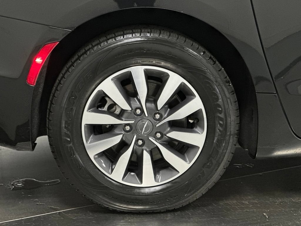 2023 Chrysler Pacifica Hybrid Touring L