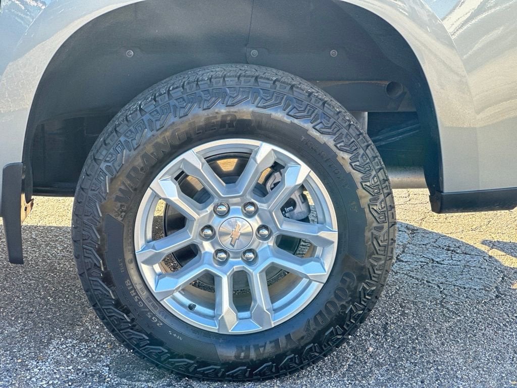 2025 Chevrolet Silverado 1500 LT