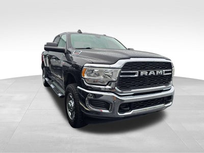2020 RAM 2500 Tradesman Crew Cab 4x4 6'4" Box