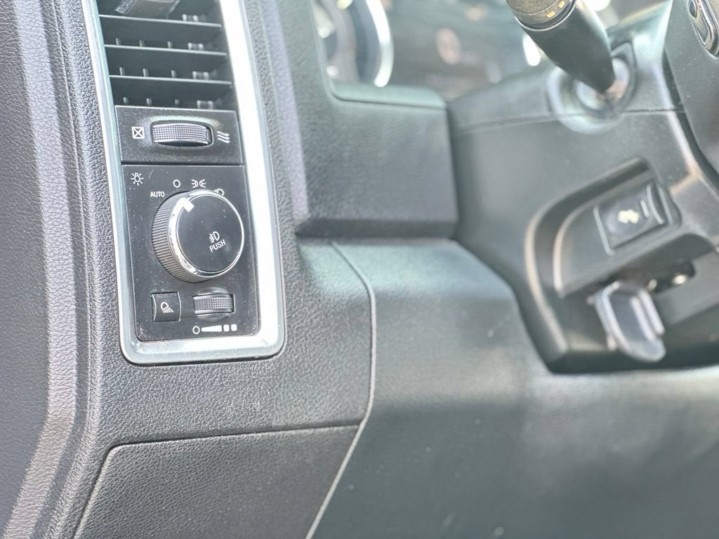 2018 RAM 2500 Limited Crew Cab 4x4 6'4" Box