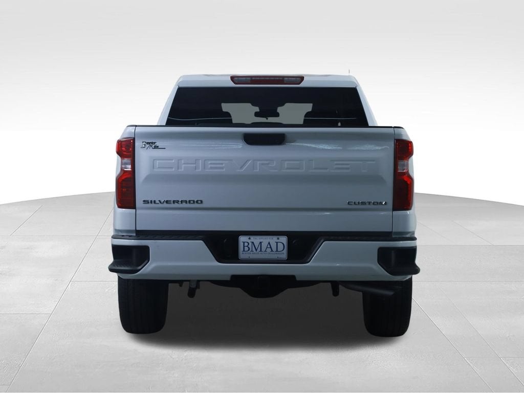 2026 Chevrolet Silverado 1500 Custom - Photo 13