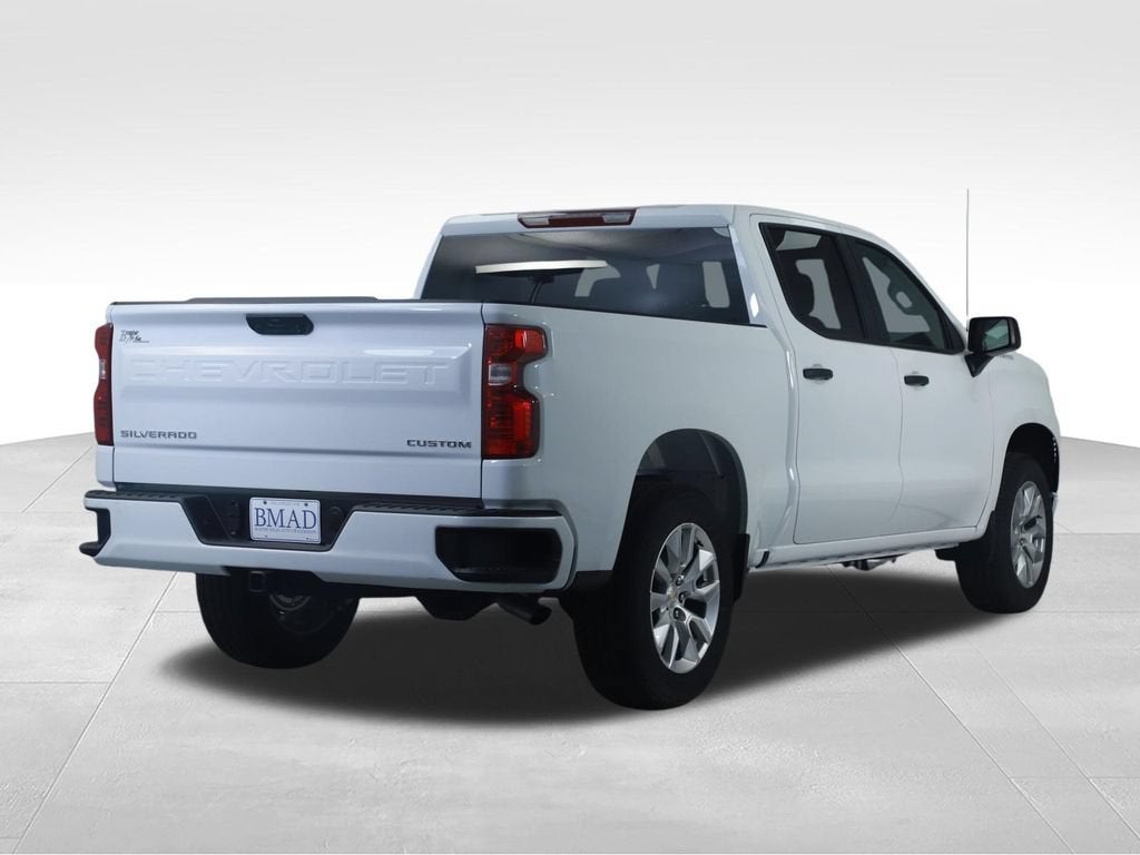 2026 Chevrolet Silverado 1500 Custom - Photo 14