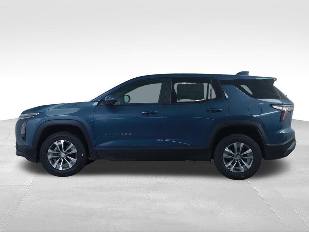 2027 Chevrolet Equinox LT - Photo 10