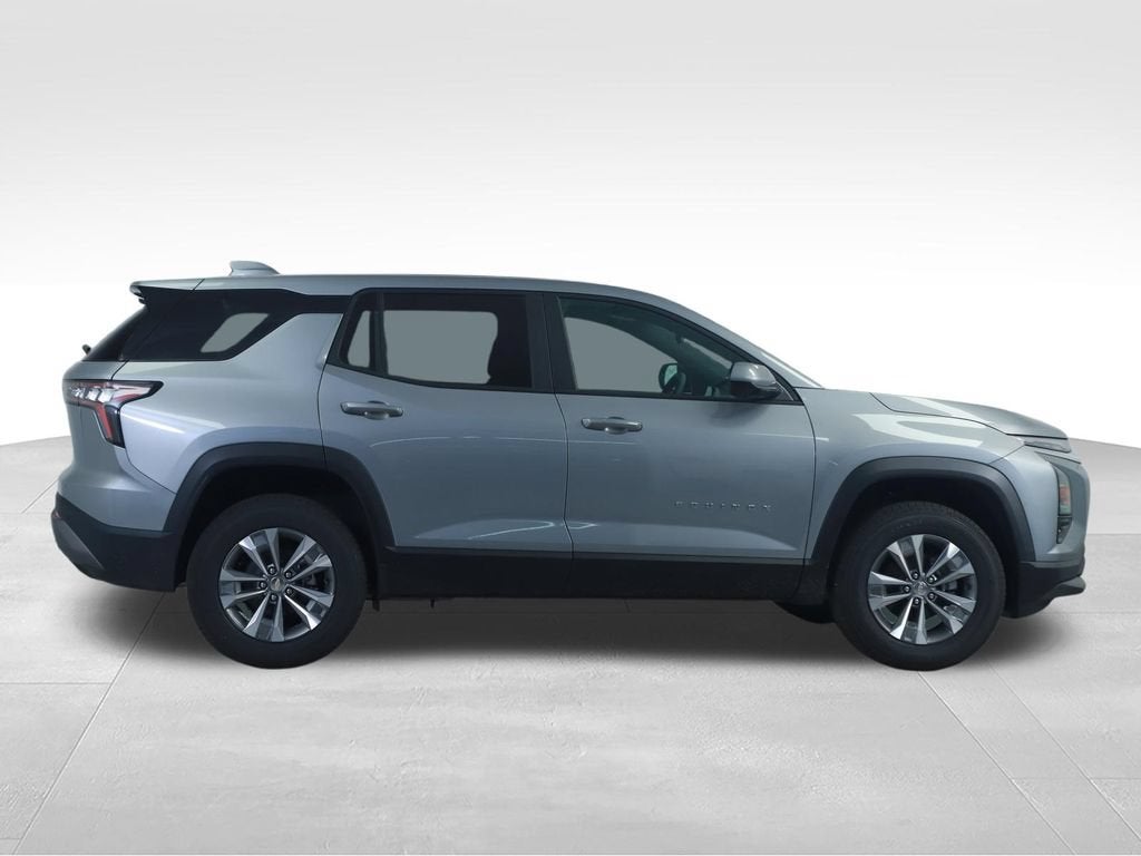 2027 Chevrolet Equinox LT - Photo 15