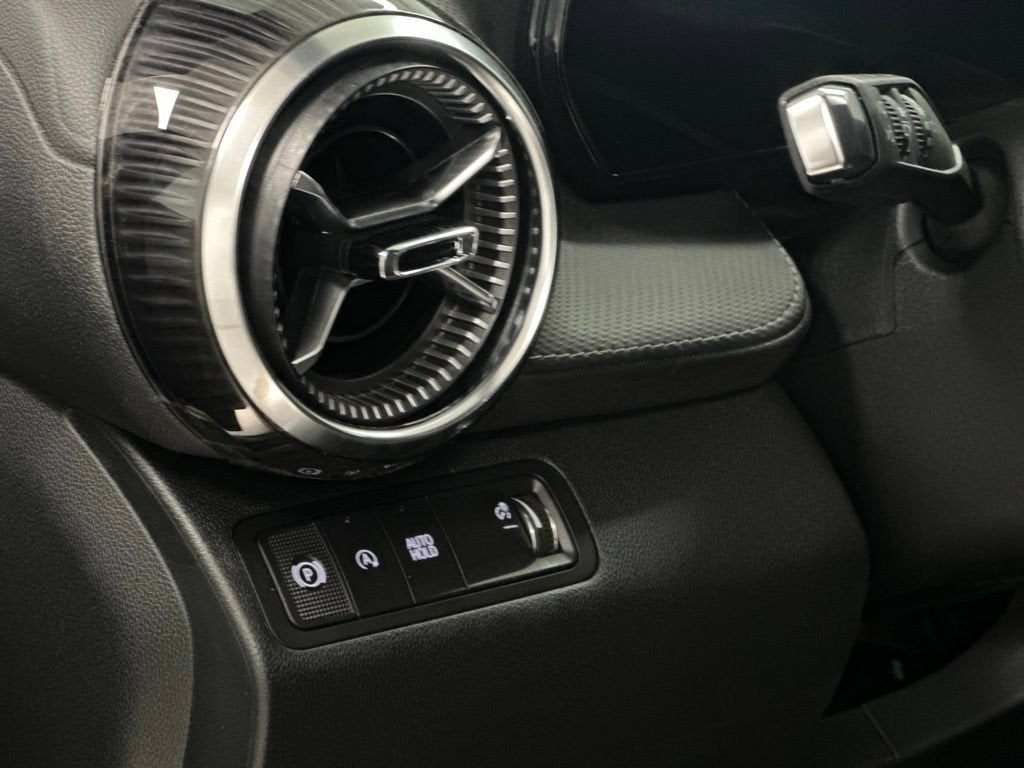2027 Chevrolet Equinox LT - Photo 18