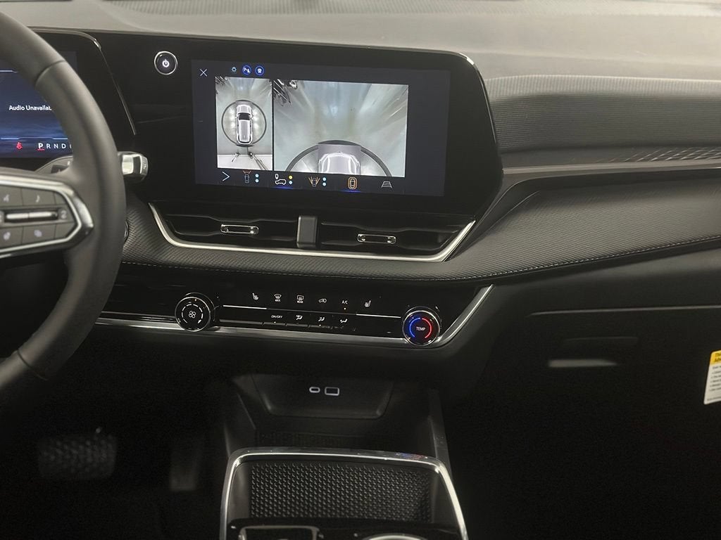 2027 Chevrolet Equinox LT - Photo 6