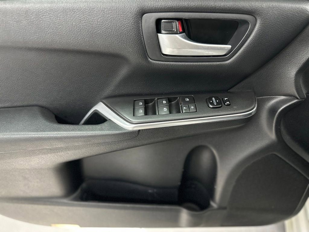 2017 Toyota Camry XLE