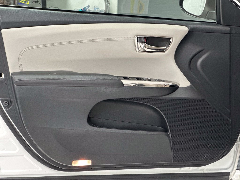 2015 Toyota Avalon Limited