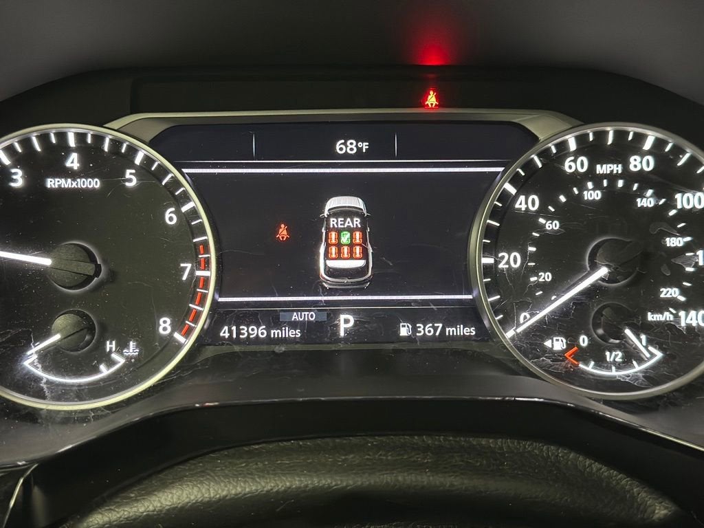 2025 Nissan Pathfinder SV