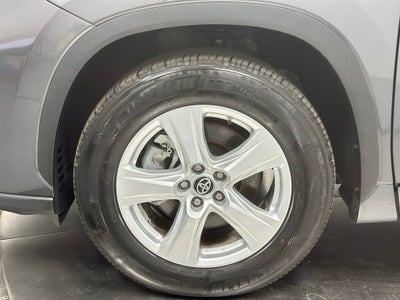 2025 Toyota Highlander LE