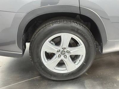 2025 Toyota Highlander LE