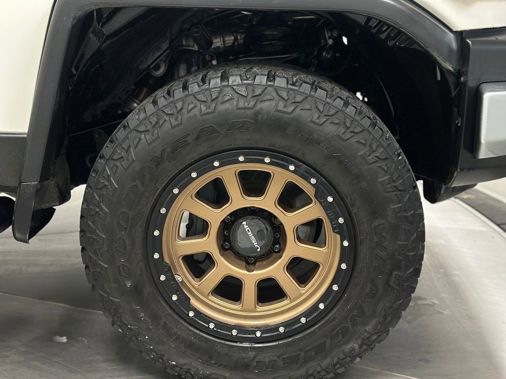2013 Toyota FJ Cruiser Base
