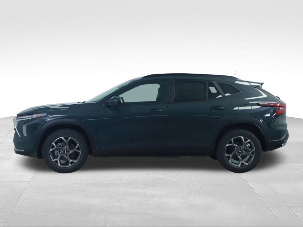 2026 Chevrolet Trax LT - Photo 10