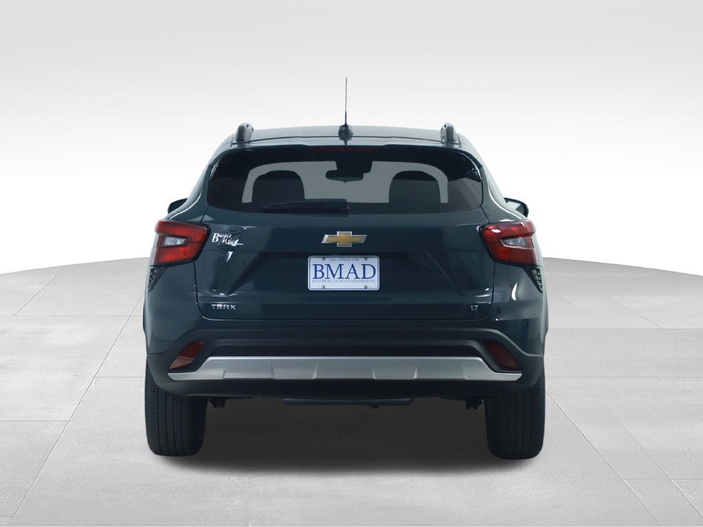 2026 Chevrolet Trax LT - Photo 13
