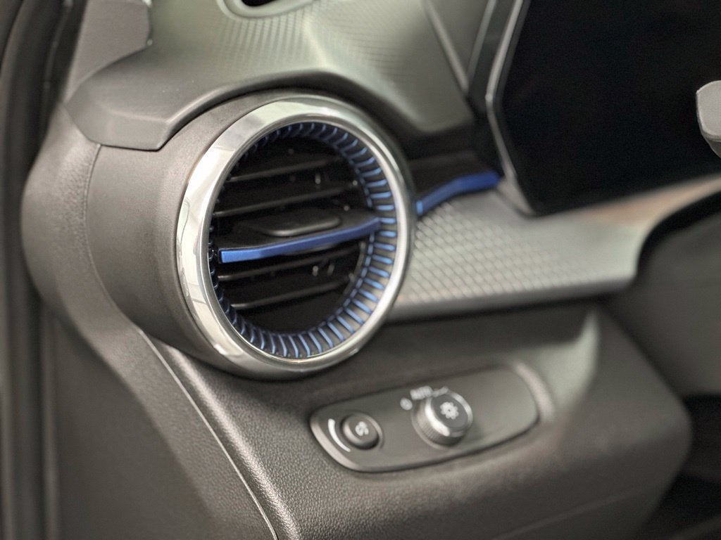 2026 Chevrolet Trax LT - Photo 18