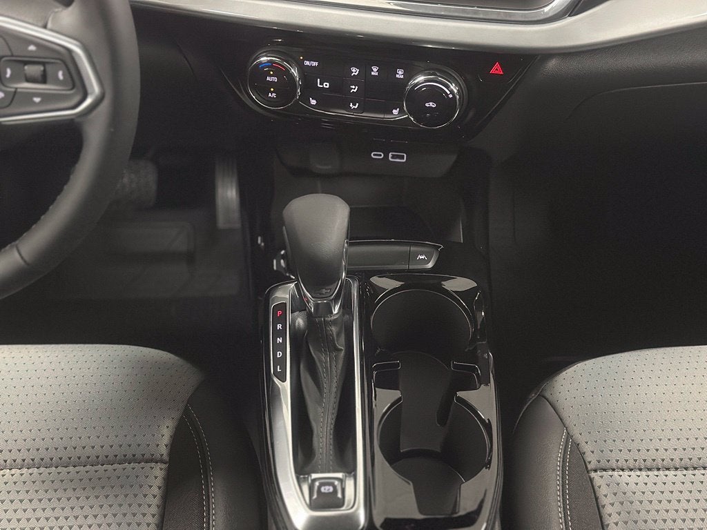 2026 Chevrolet Trax LT - Photo 20