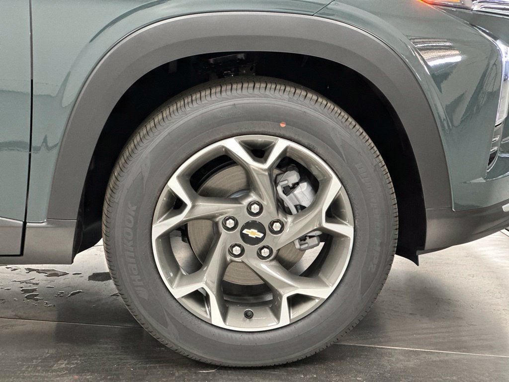 2026 Chevrolet Trax LT - Photo 25