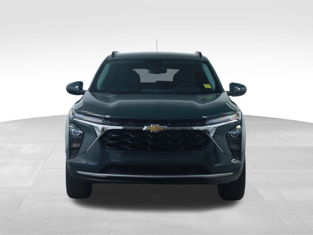 2026 Chevrolet Trax LT - Photo 8