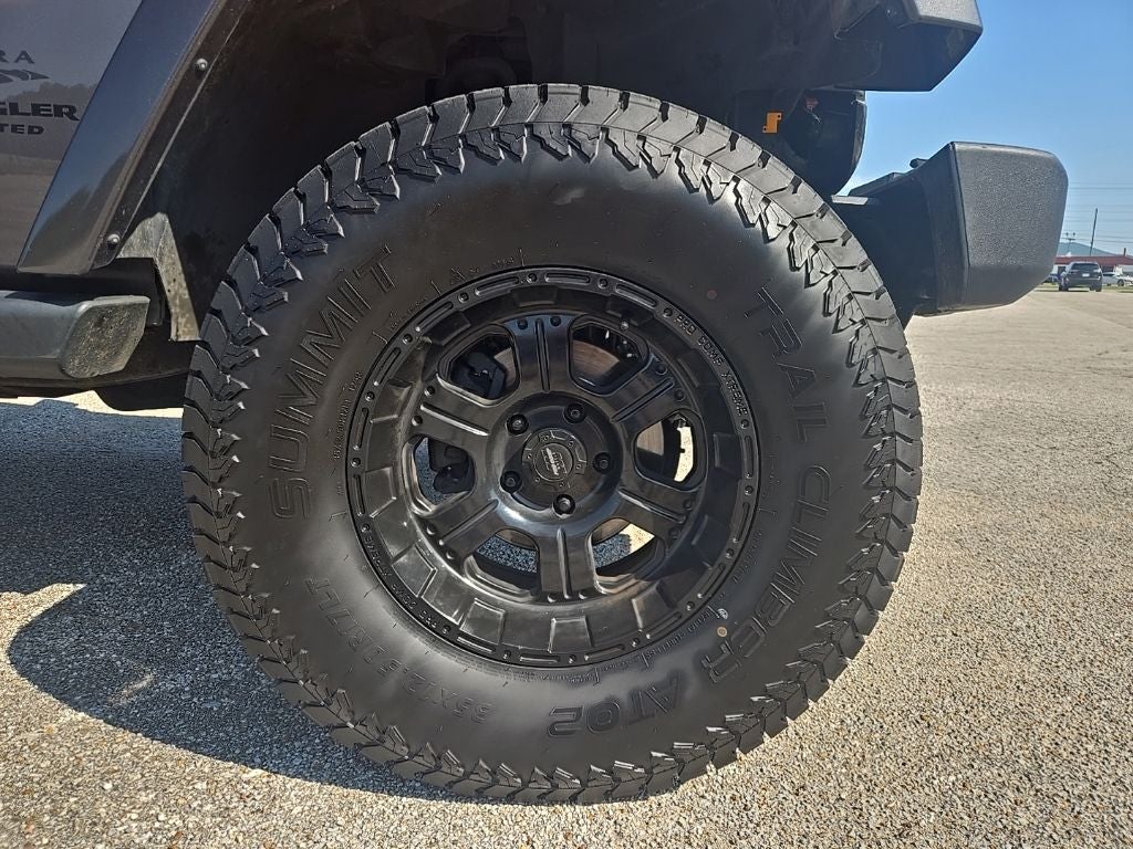 2016 Jeep Wrangler Unlimited Sahara
