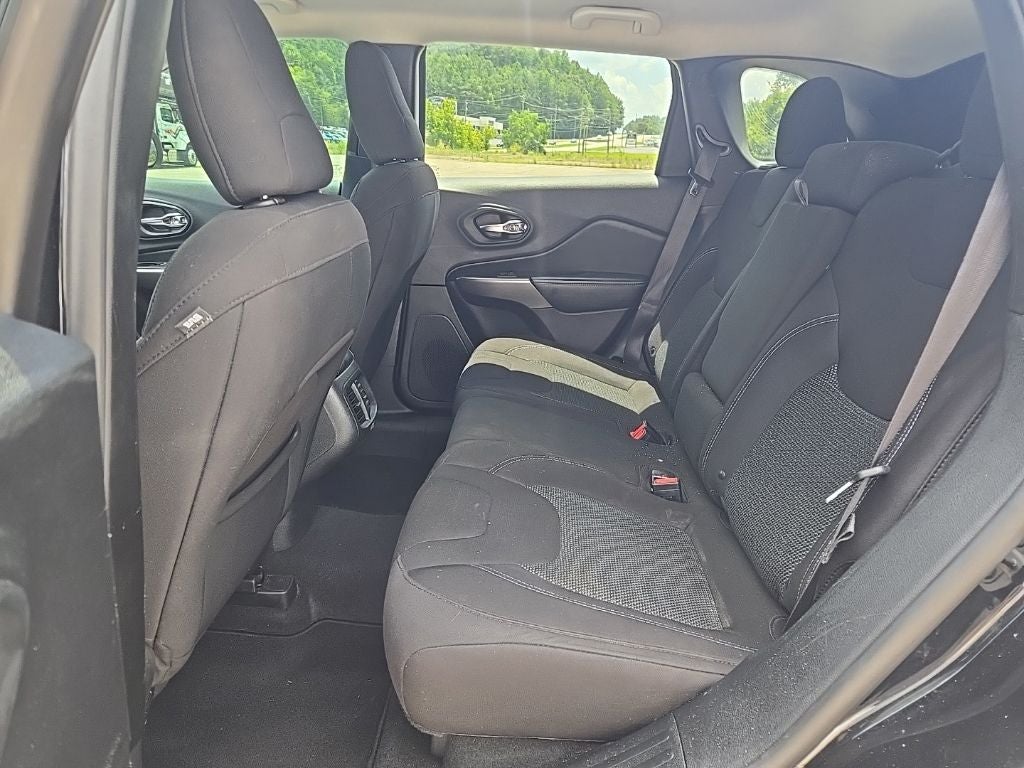 2019 Jeep Cherokee Latitude