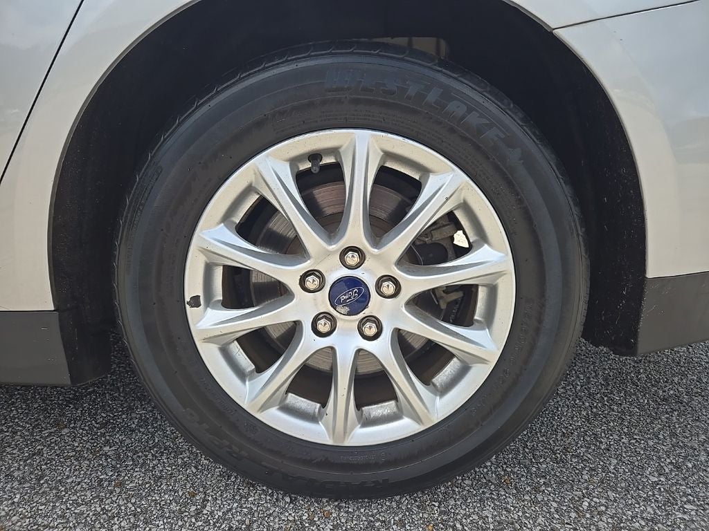 2016 Ford Fusion S