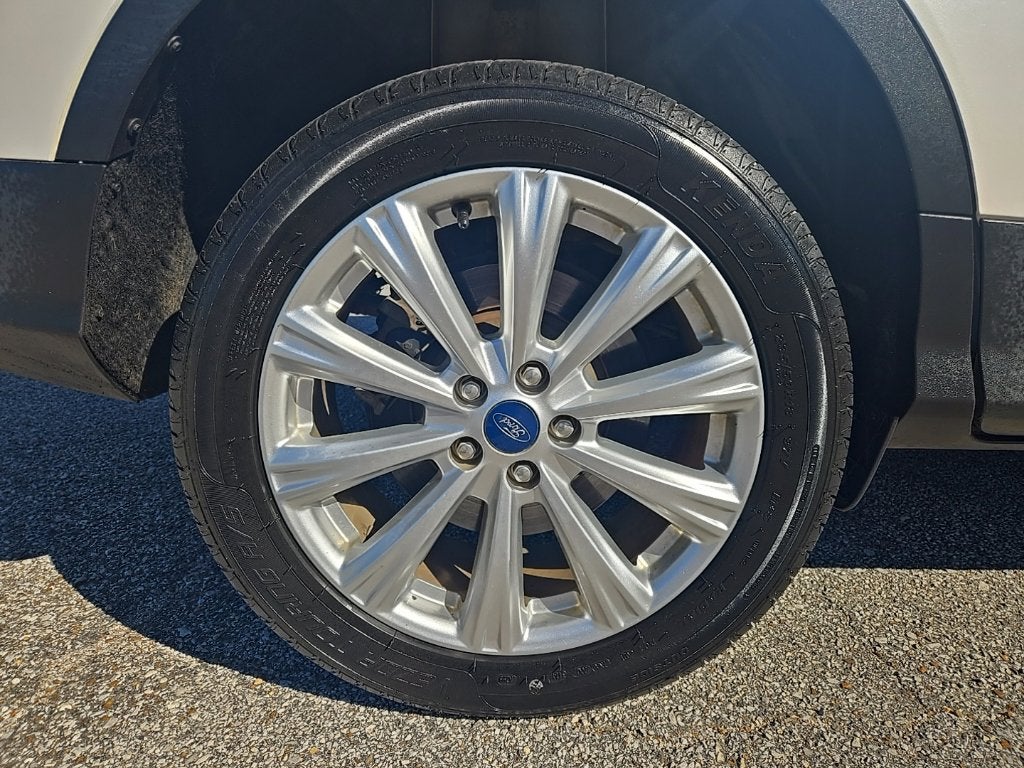 2019 Ford Escape SEL