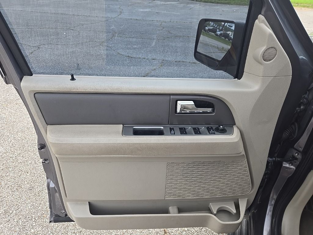 2011 Ford Expedition XLT