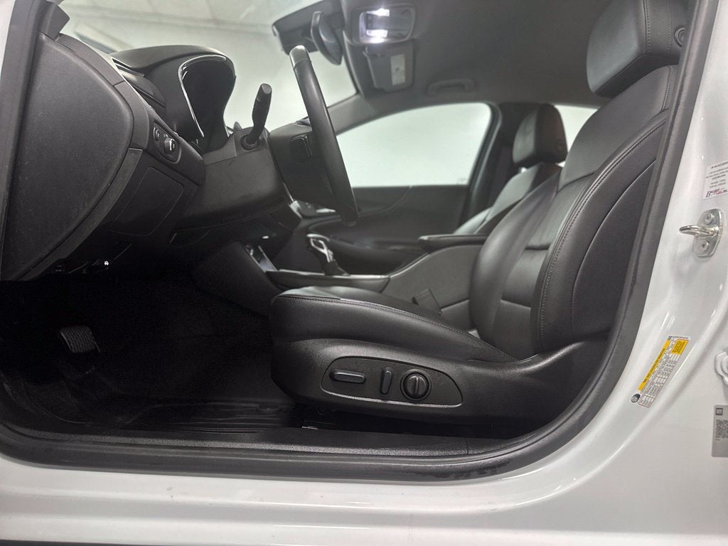2023 Chevrolet Malibu LT 2LT