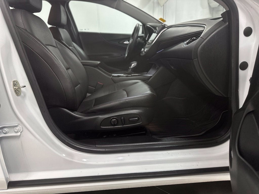 2023 Chevrolet Malibu LT 2LT