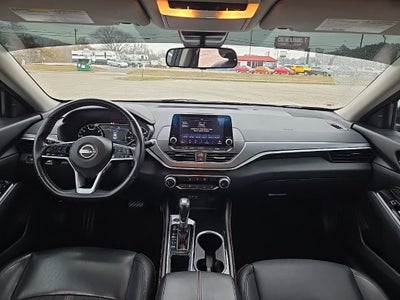 2023 Nissan Altima 2.5 SR