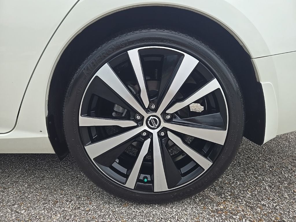 2020 Nissan Altima 2.5 SR
