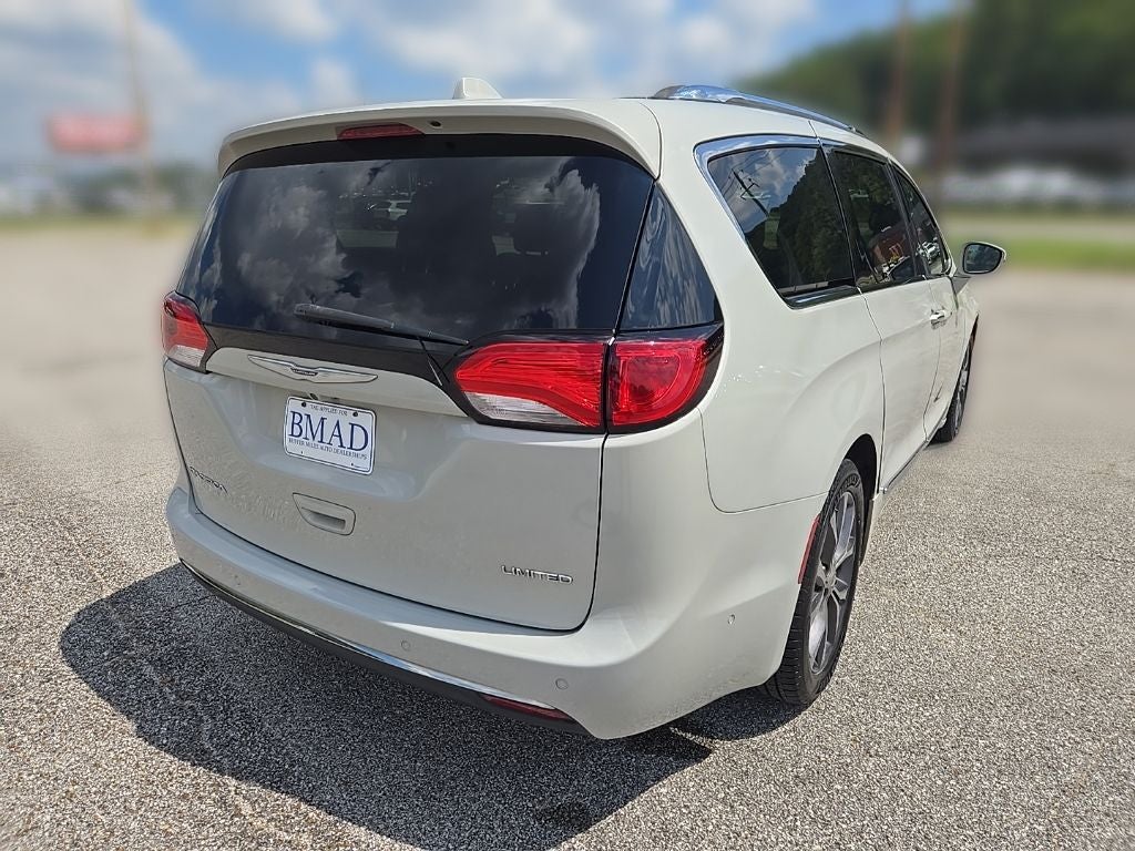 2017 Chrysler Pacifica Limited