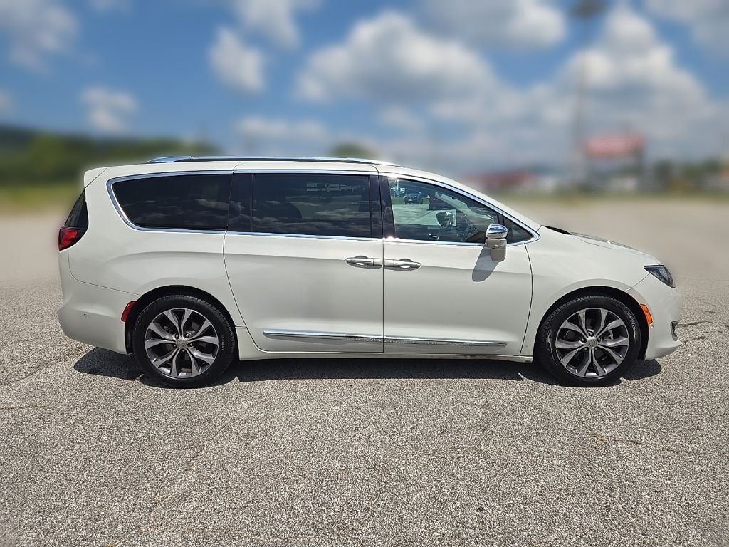 2017 Chrysler Pacifica Limited