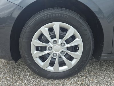 2024 Kia Forte LX