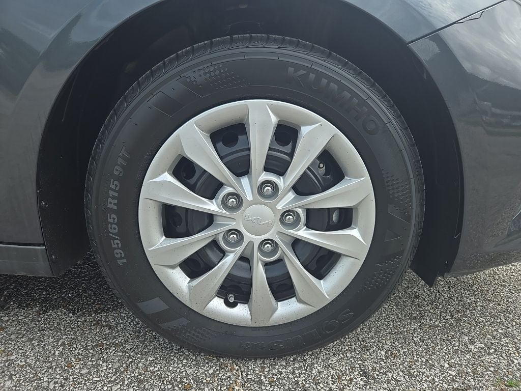 2024 Kia Forte LX