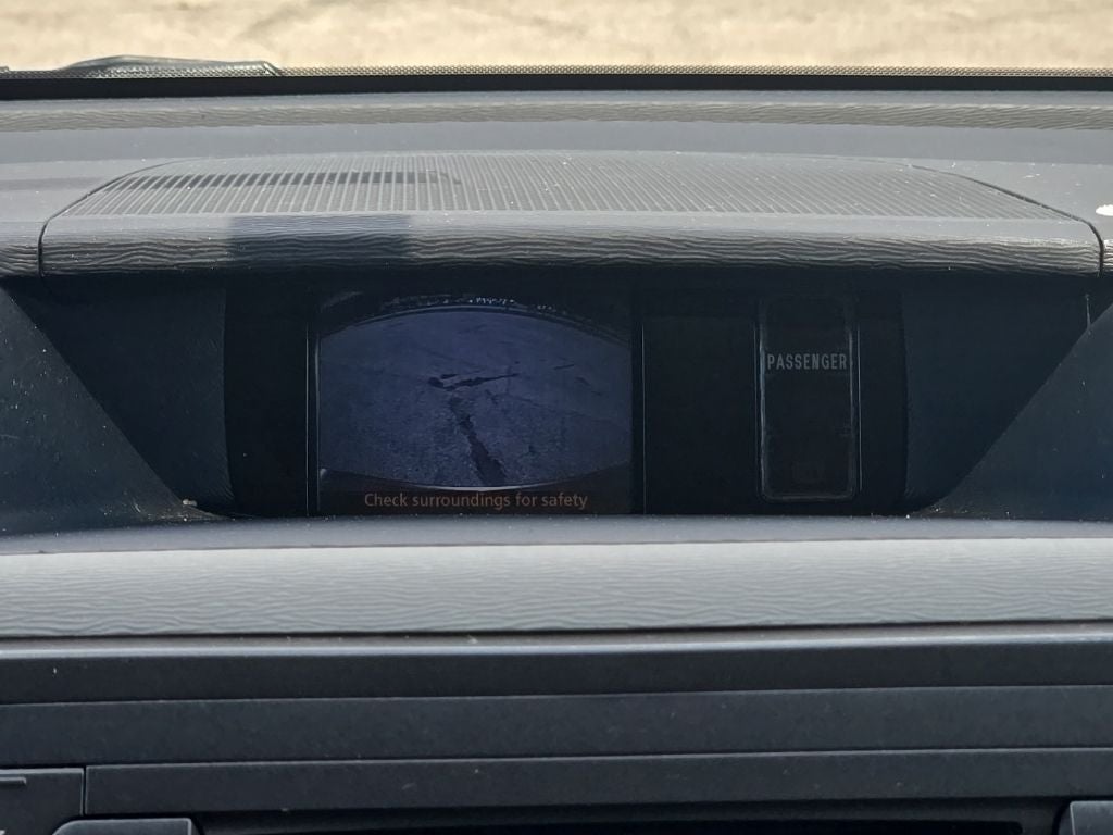 2014 Toyota Sienna LE 8 Passenger