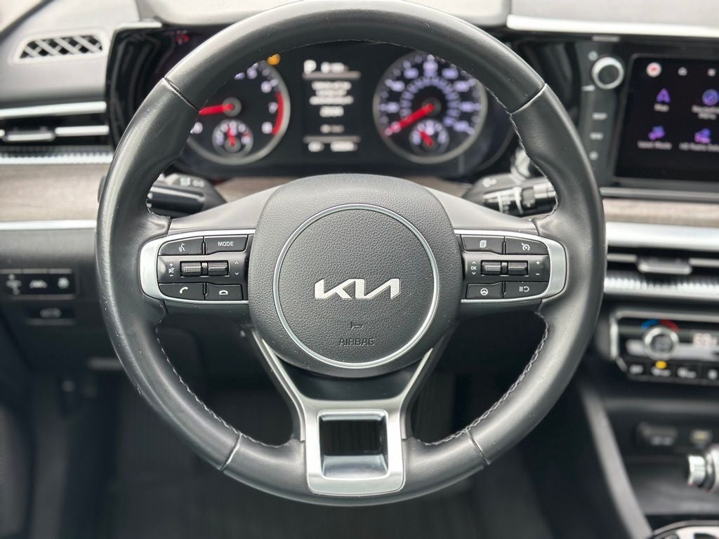 2022 Kia K5 EX