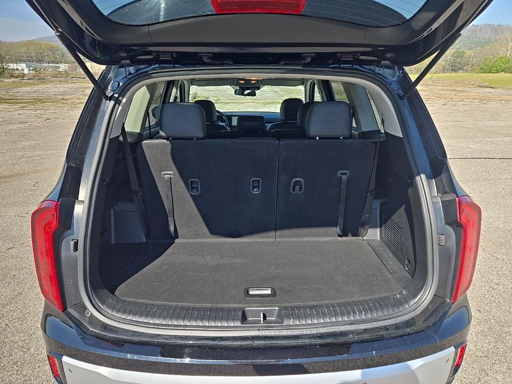 2023 Kia Telluride LX