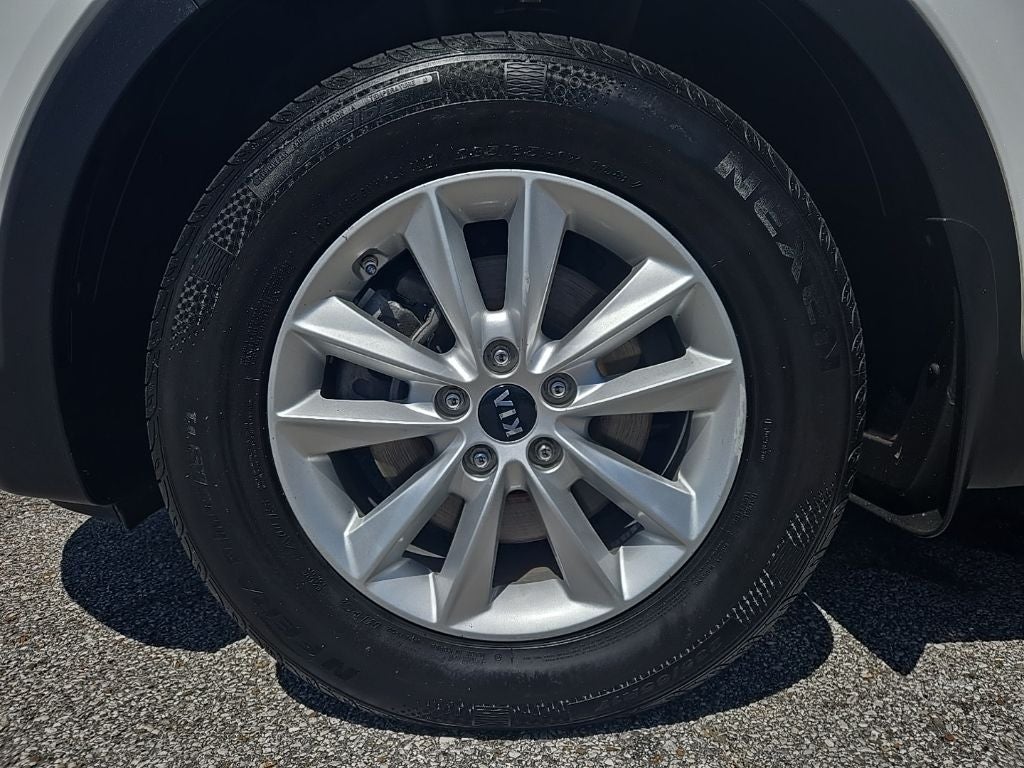 2020 Kia Sorento LX