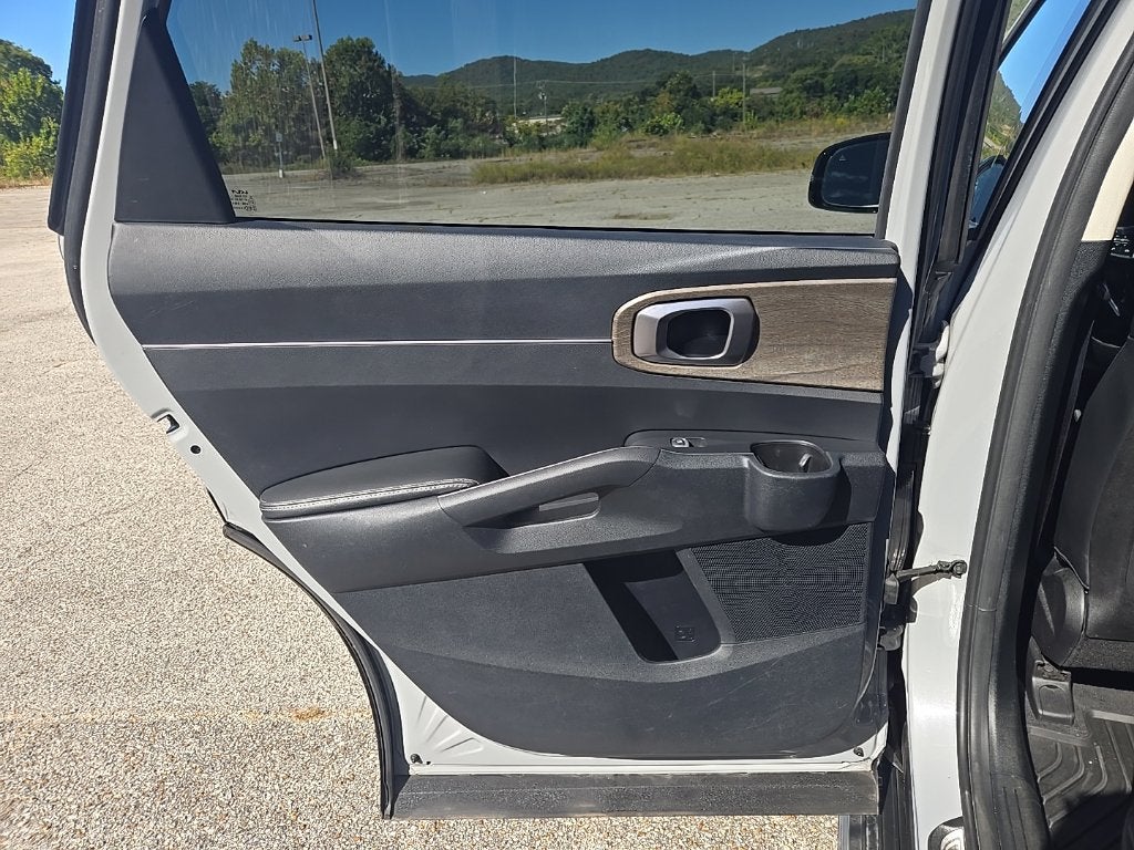 2023 Kia Sorento EX