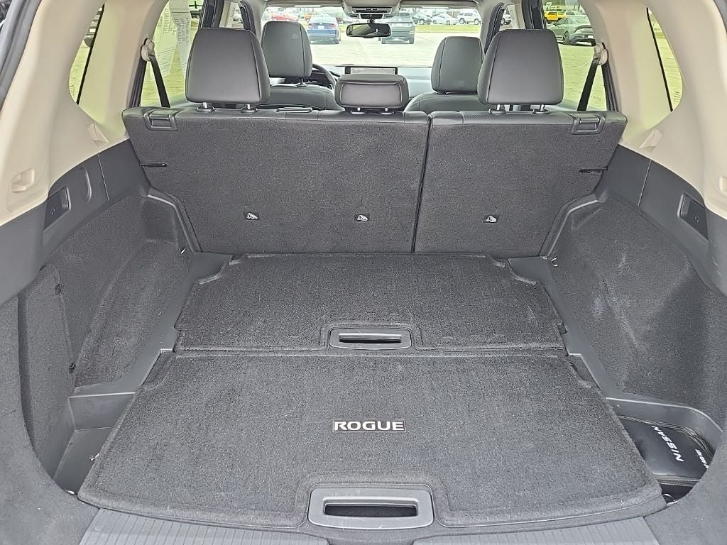 2024 Nissan Rogue Platinum