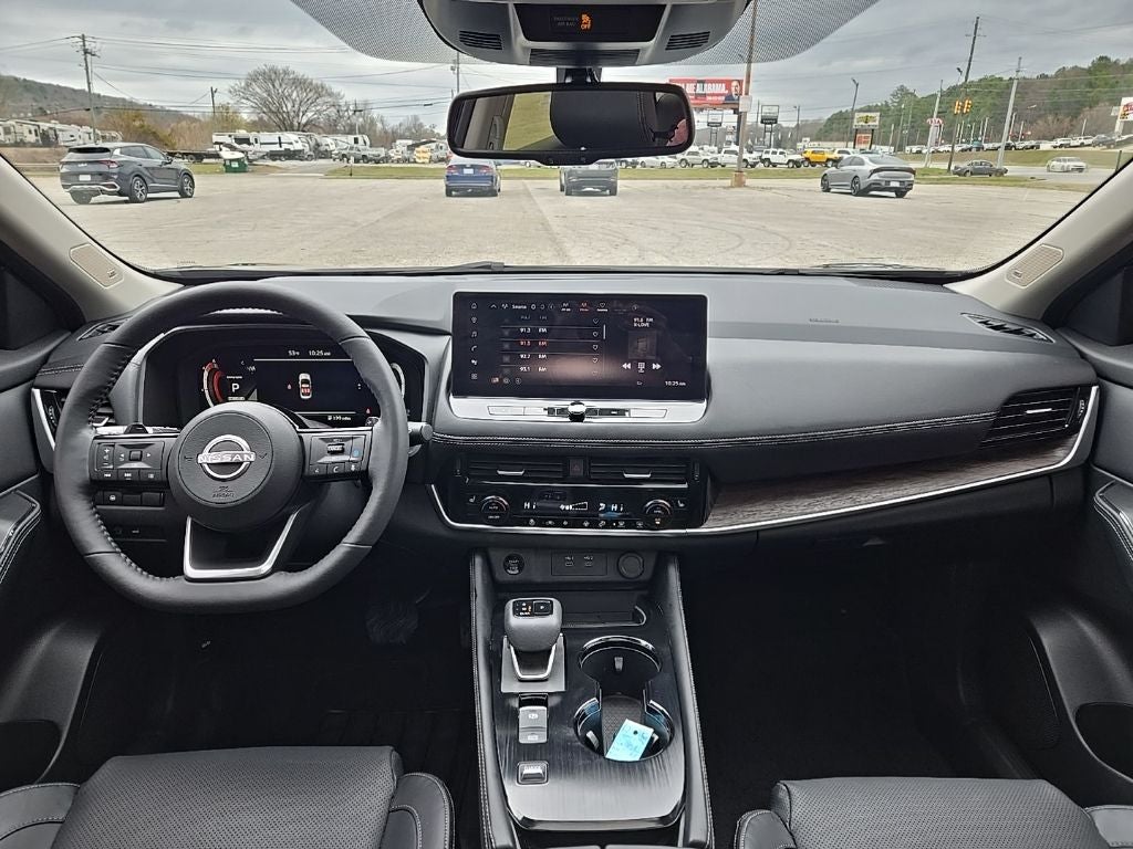 2024 Nissan Rogue Platinum