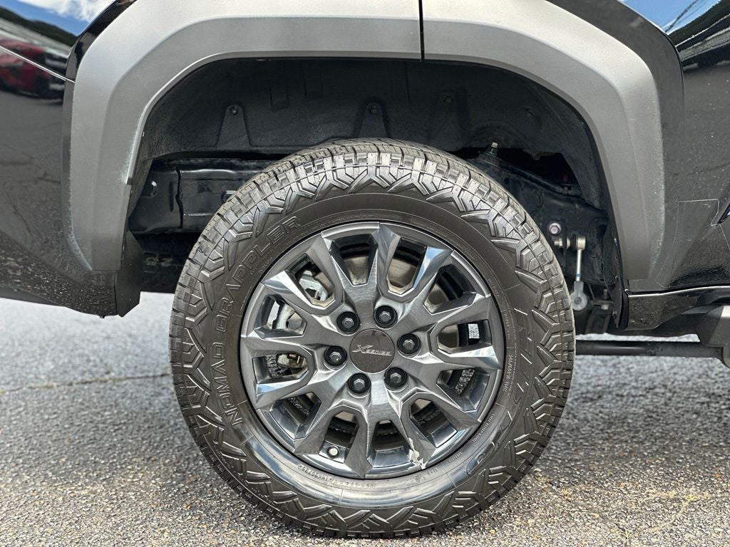 2025 Toyota 4Runner Base