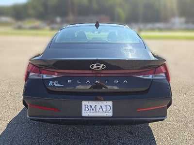2024 Hyundai Elantra SEL