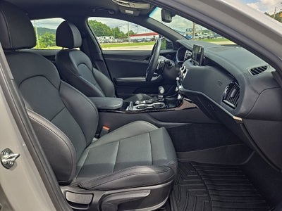 2023 Kia Stinger GT-Line