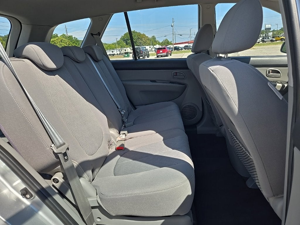2009 Kia Rondo LX