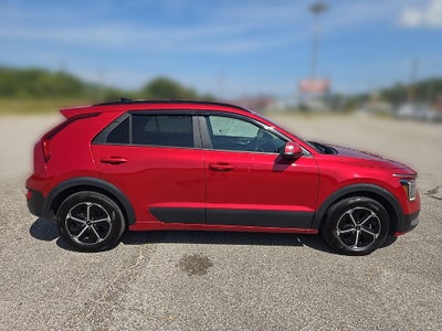 2024 Kia Niro EX
