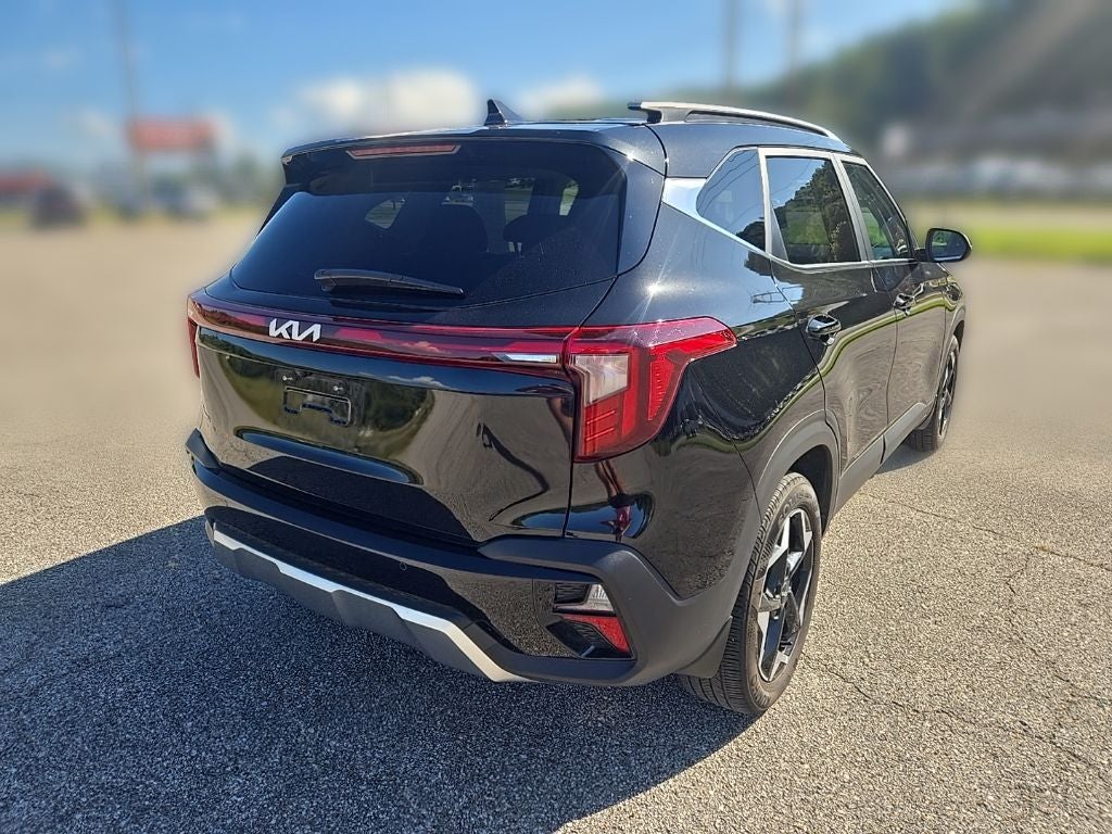 2025 Kia Seltos EX